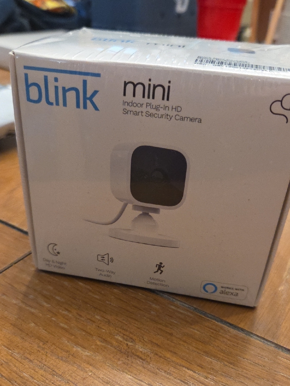 Blink Mini Indoor HD Smart Security Camera - White